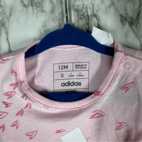 ADIDAS Baby Girl Pink S/Sleeve Romper W/White Flowers (12M) - Picture 5 of 5